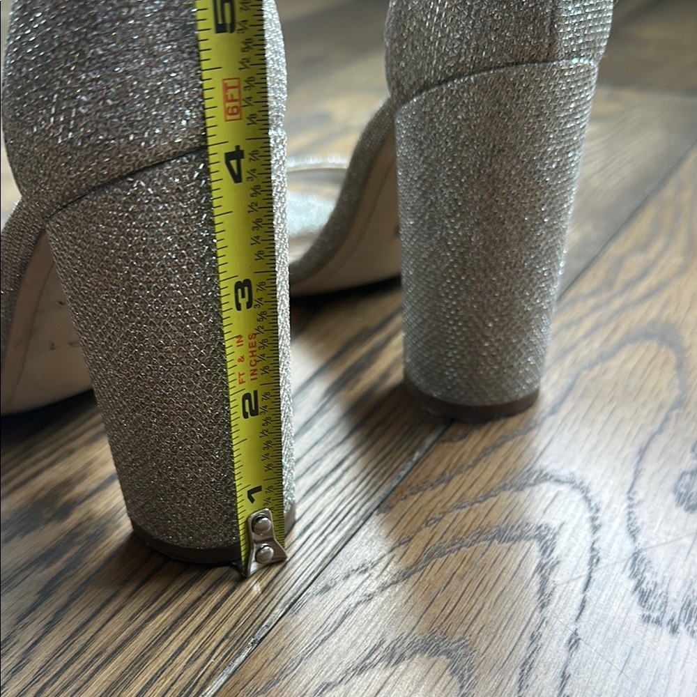 Sam Edelman Women's Silver Heels - Picture 4 of 4